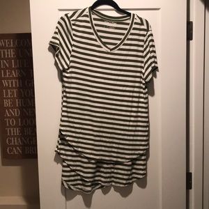 Nursing stripped T-Shirt